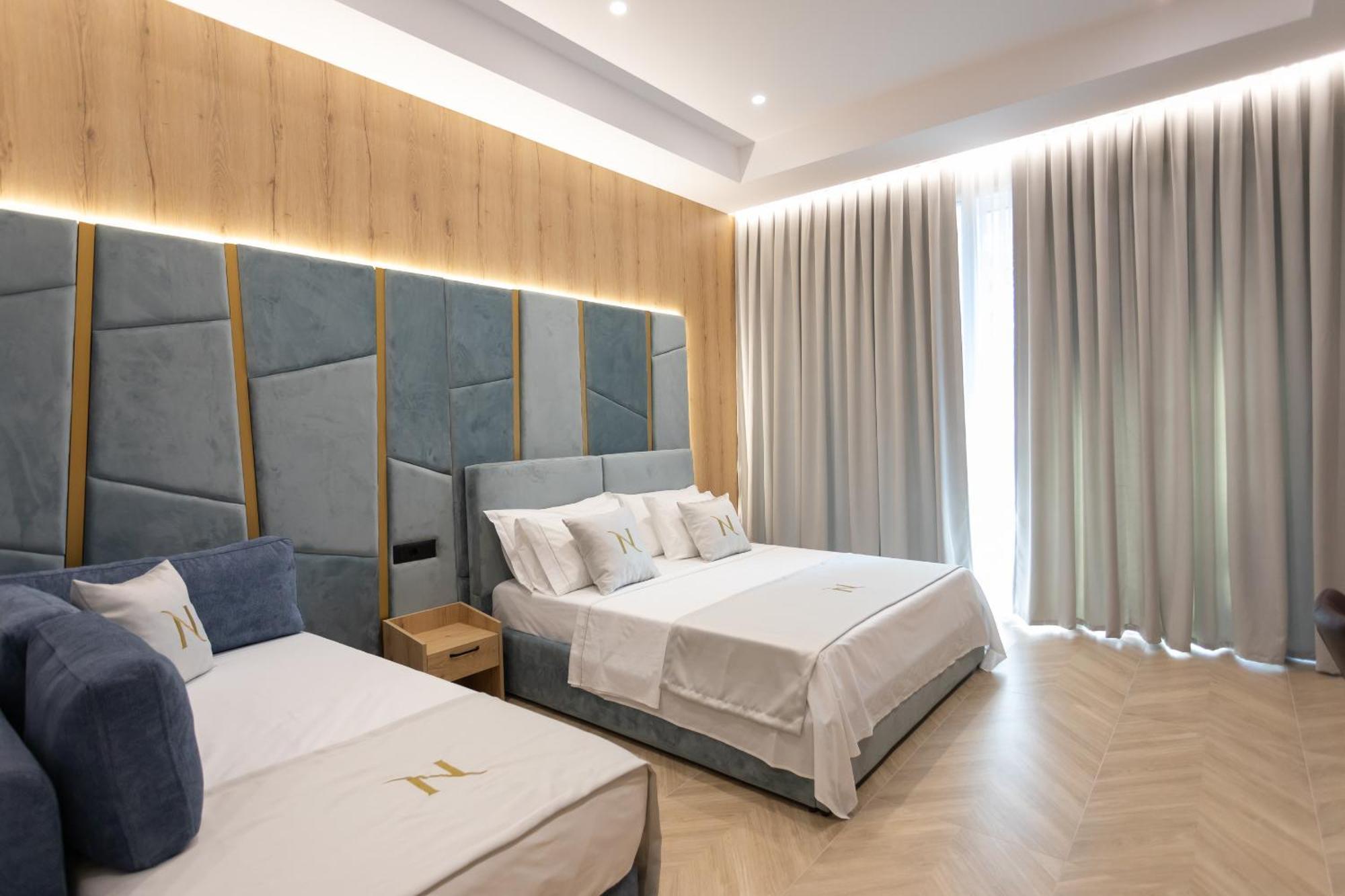 Nayel Hotel Durrës Exteriör bild